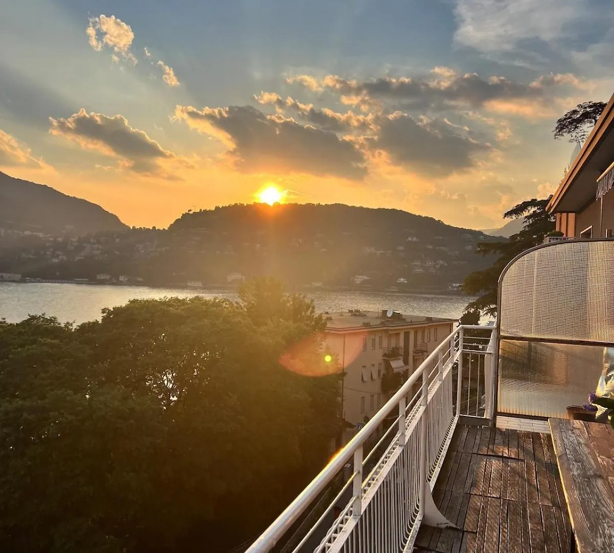 شقة K V!Sta Penthouse In Centre Town - Amazing View! كومو 0*,  إيطاليا