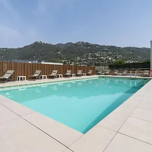 4* فندق فندق كومو
